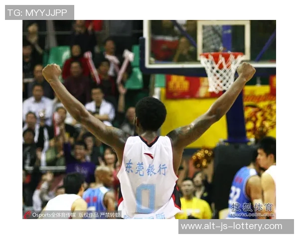 CBA官方爆料京粤大战漏判事件：方硕最后时刻踩线引发热议