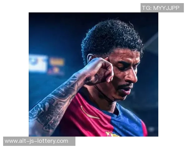 莱万：我的任务就是限制德容；已经做好了下场首发出战的准备